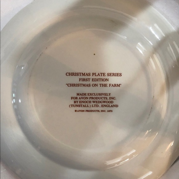 Avon Christmas Plate Collection - Picture 3 of 8
